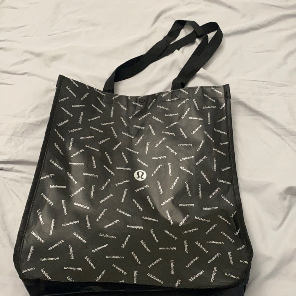 New Lululemon large tote